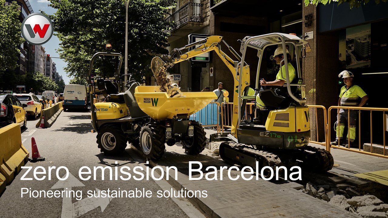 zero emission construction machines in action in the streets of barcelona
